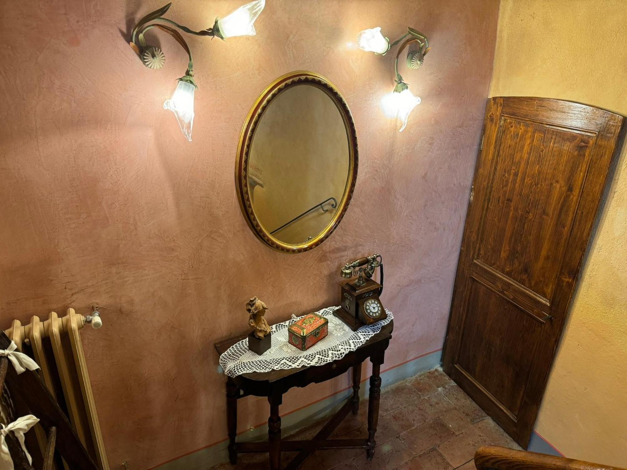 체르탈도 Casa Giulia, Il Gioiello Del Borgo 아파트 외부 사진
