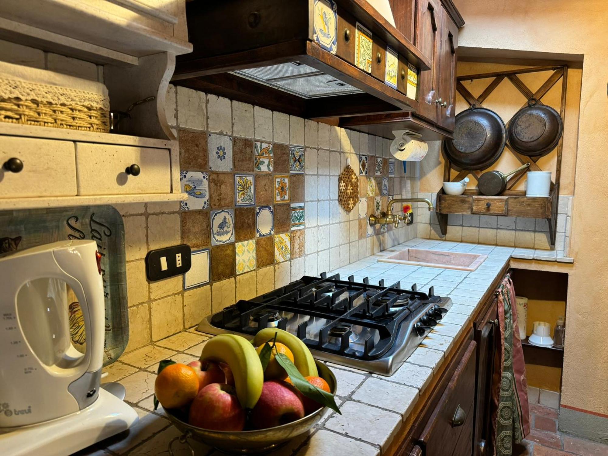체르탈도 Casa Giulia, Il Gioiello Del Borgo 아파트 외부 사진