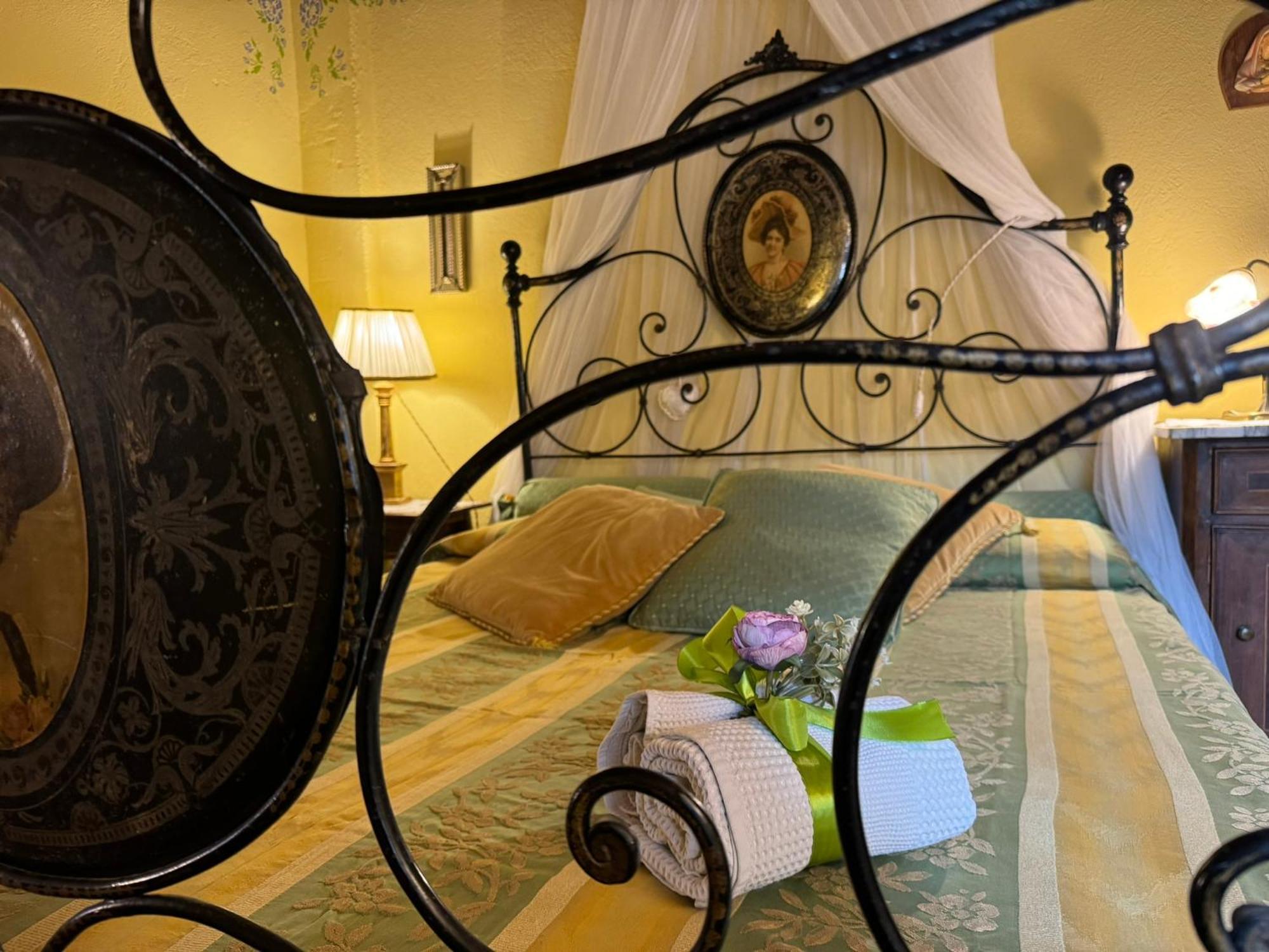체르탈도 Casa Giulia, Il Gioiello Del Borgo 아파트 외부 사진